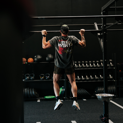 Stay Hybrid Tee